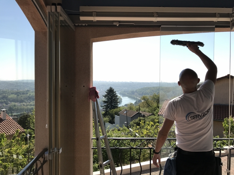 Société de lavage de vitres à Lyon